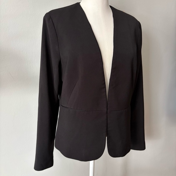3 for $30 🌸 Mango Black Open Front Blazer Minimalist Business Jacket Large - Picture 3 of 12